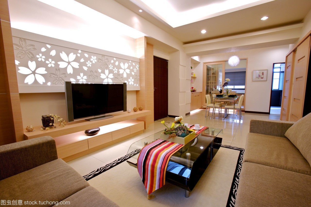 现代居家美学 光影与线条的诗意交响